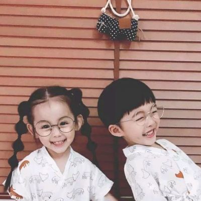 qq情侣头像小孩子超萌qq情侣头像小孩子超萌2018_qq头像萌小孩子情侣