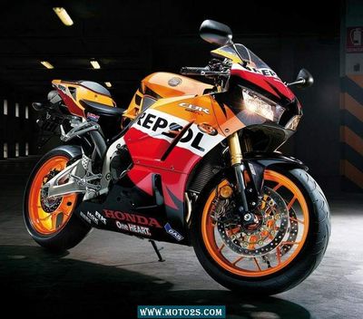 2013年Honda CBR 600RR Repsol Replica 2013年Honda CBR 600RR Repsol Replica