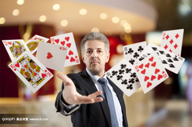 Rroyal flush and full house Rroyal flush and full house