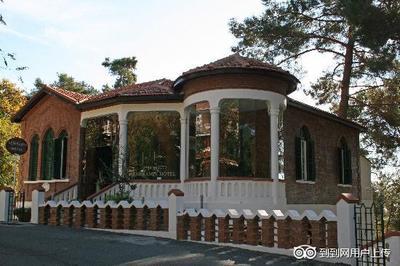 Beautiful hotel in the mountain village of Kings & Beautiful hotel in the mountain village of Kings &