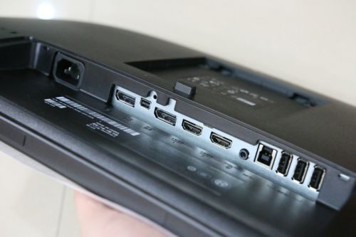 usb接口输出显示器_esata接口当成usb接口_1394接口与usb接口