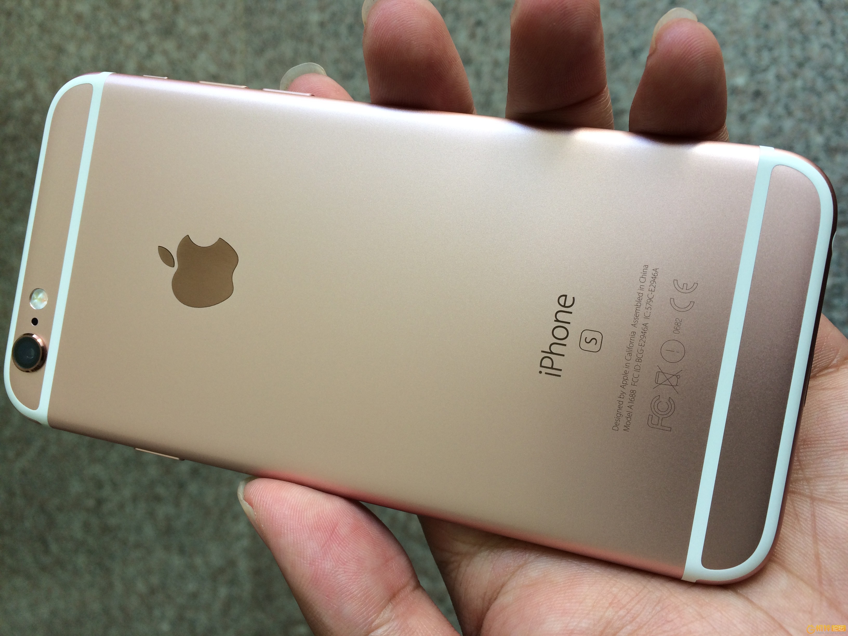 苹果6s港版是全网通吗_索尼z5尊享版和苹果6s_港版苹果6s